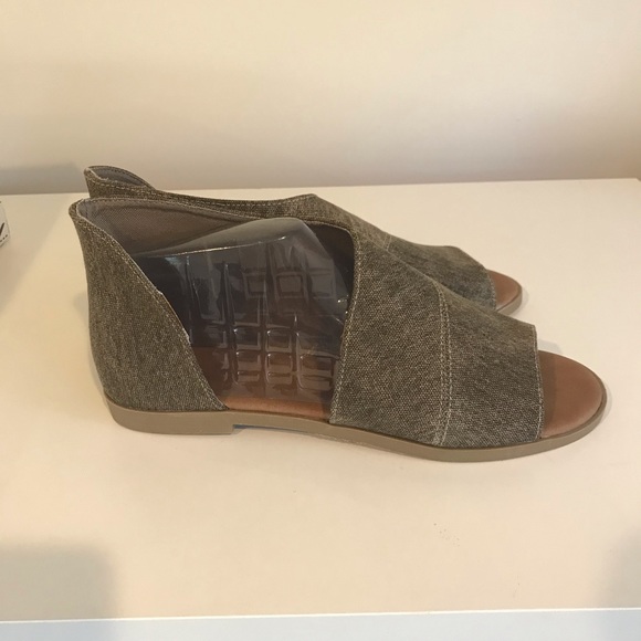 Hippie Bamboo Shoe - Picture 6 of 7